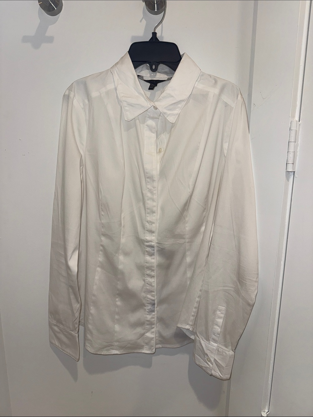 White House Black Market Men's White Button-Up Dress Shirt